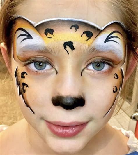 Simple Leopard Face Paint