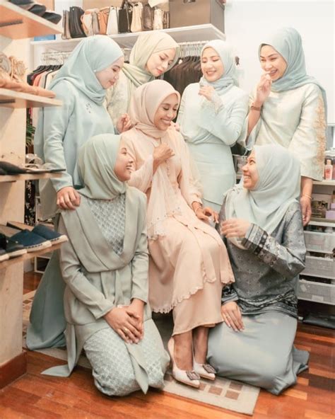 What Should Tourists Wear in Malaysia? - Travel Stylus