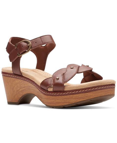 Clarks Seannah Way Twist Strap Clog-style Wedge Sandals in Brown | Lyst