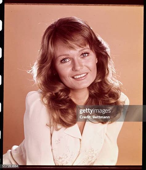 Valerie Perrine Steambath