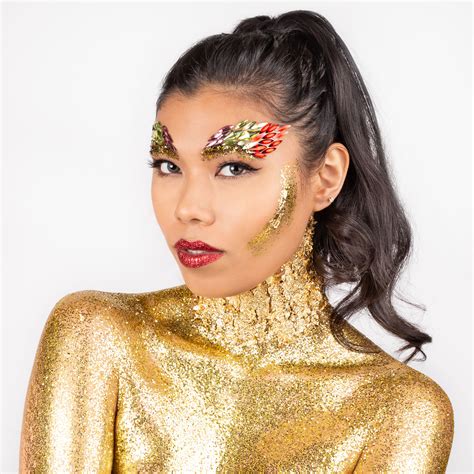 Glitter Bodypaint with Gold Flake and Gem Stones - Bodypaint.me