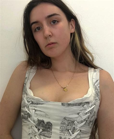 Rosie Evans's Instagram, Twitter & Facebook on IDCrawl