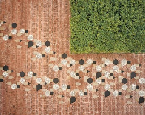 Gallery of Transforming Urban Spaces: How to Reintegrate Large-Scale ...