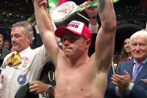 Canelo Alvarez retains undisputed super middleweight title via unanimous decision over John ...