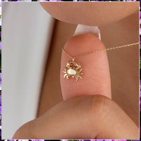 Discover The Hottest Jewelry Trends You Need To Try This Season! in