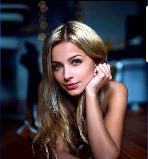 Franceska Fournier : r/PrettyGirls