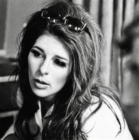 Bobbie Gentry, she has talent to spare. | Beatles, Fotografía, Fotografia