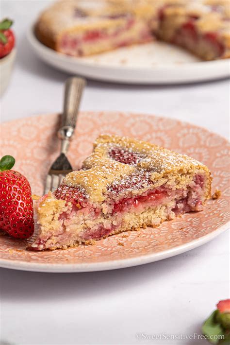 gluten free strawberry cake 11