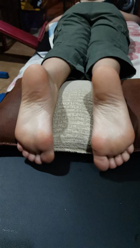 extremely ticklish feet 5