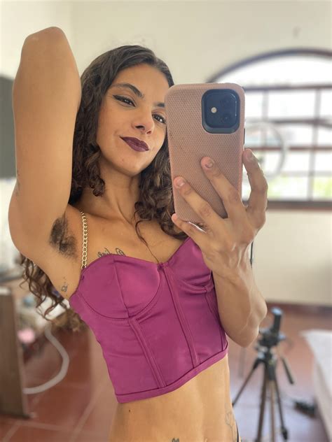 Miss Hairy-Smelly : r/hairyONLYFANS