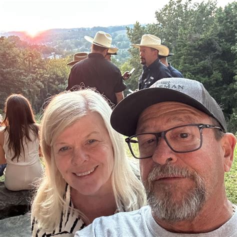 These fried oysters are so... - Tennessee Family Destinations | Facebook