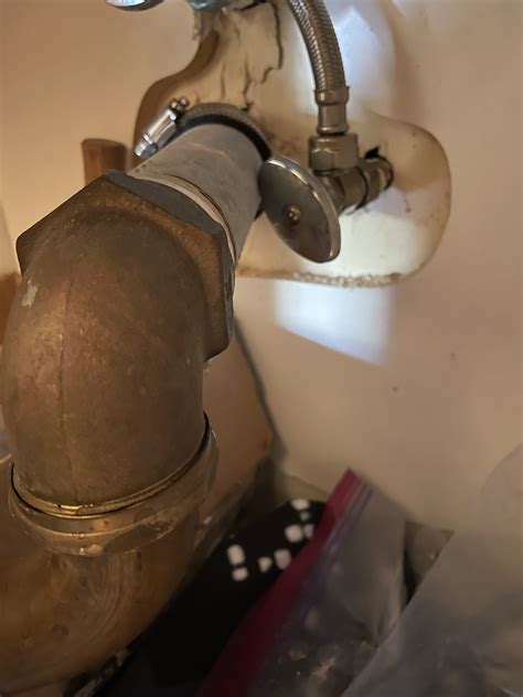 Sink shut off valve blocked by drain pipe : r/Plumbing