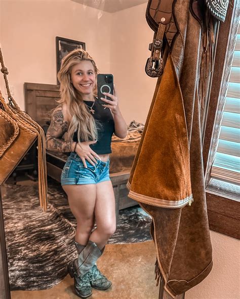 TALEIGHA EICHEL | Just here to show off my boots & tattoos🤘🏽 | Instagram