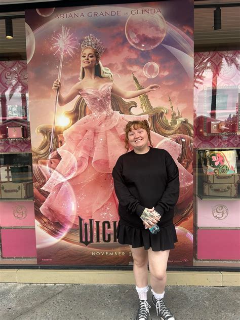 Wicked Movie | My boyfriend and I went to Florida for the Disney world