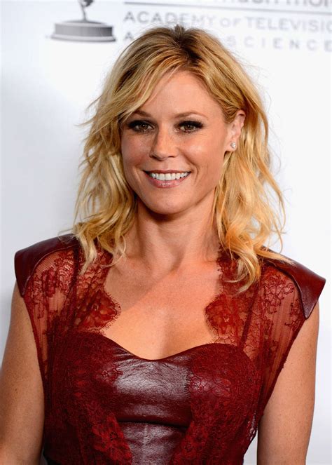[100+] Julie Bowen Pictures | Wallpapers.com