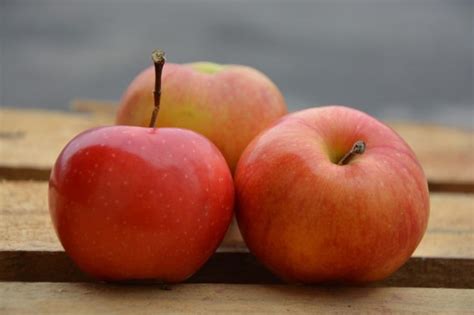 В Украине дорожают отдельные сорта яблок • EastFruit