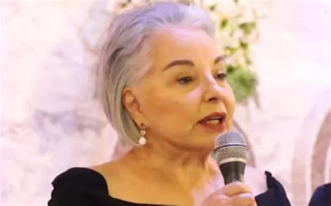 Dona Iris Morreu - Dona Iris, ex-deputada federal, morre aos 79 anos | G1