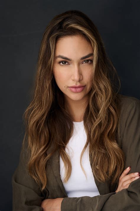 María Clara López | MARIA CAMILA GIRALDO - María Clara López