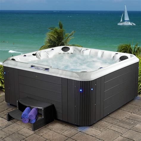 How Big Do Hot Tubs Get at Kaitlyn Fitzhardinge blog