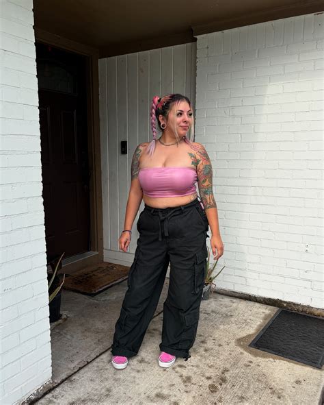 Krystal Lopez (@krystalkleartxds) • Instagram photos and videos