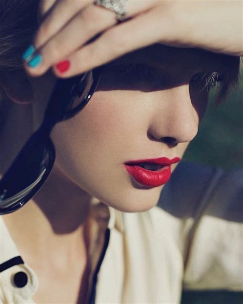 Taylor Swift Debut Album Photoshoot