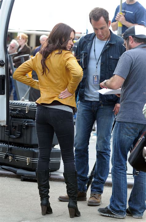 Megan Fox in Tight Jeans on The Set of TMNT -02 – GotCeleb