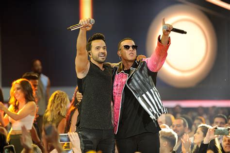 Luis Fonsi on Despacito Not Nominated For MTV VMAs | POPSUGAR Latina