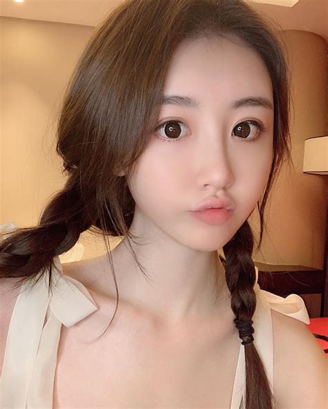 @ohohohdada https://www.instagram.com/p/Byf8p7OlB0A/ 1/1