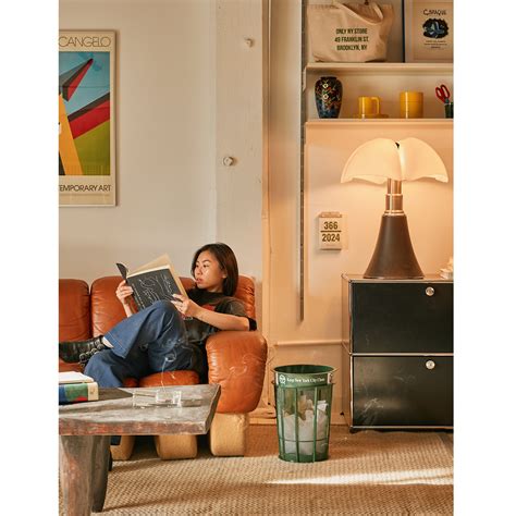 This guide explains how to apply for various NYC DSNY jobs 32