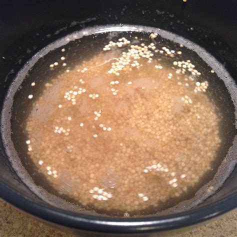 Against the Grain Nutrition: Quinoa confusion - Paleo or not? Healthy