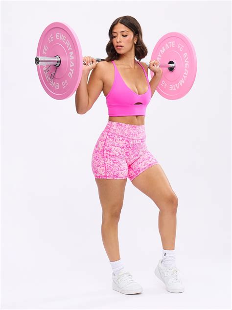 Fitness Apparel Tops for Women – Buffbunny Canada