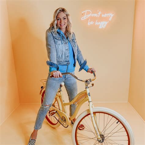 Michelle Marie... - Michelle Marie Thecoastalblonde