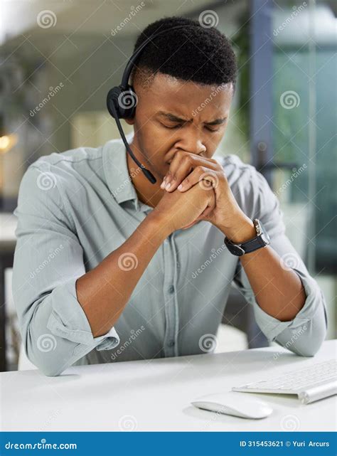 Frustrated customers are reacting to the center call center 7