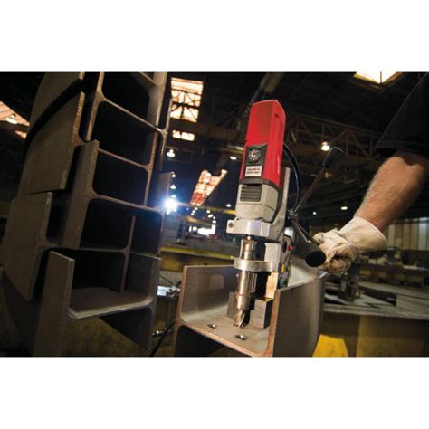 Дрель на магнитной станине Milwaukee MDE 42 4933380832 - Сетевые дрели ...