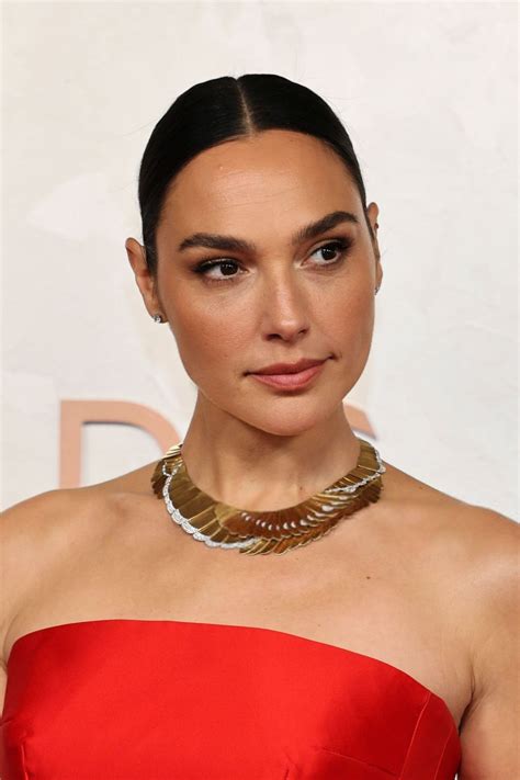 GAL GADOT at 97th Annual Academy Awards in Hollywood 03/02/2025 ...