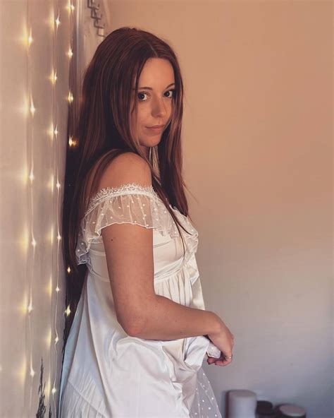 #nadia foxx #brunette #long hair #caucasian Open Your Mind @sbibbo0