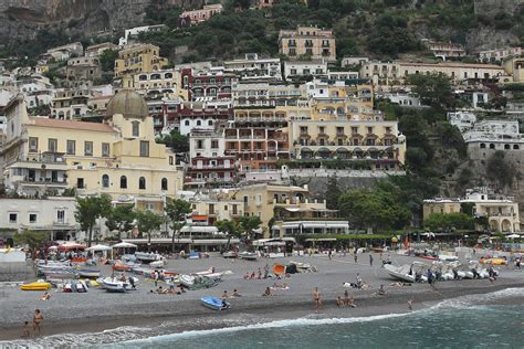 Nude Vacations in Louisiana? Yes, There's a Place for That