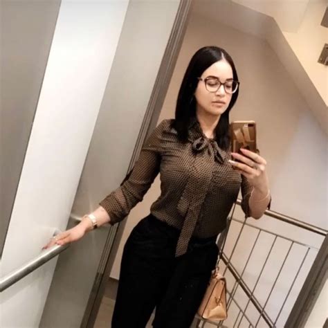 tesslyn dotson sales  marketing specialist  employed linkedin