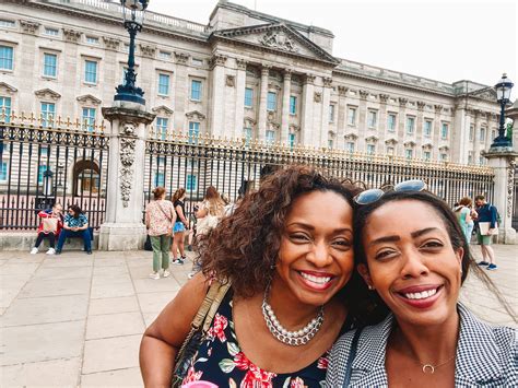 How to Do the Perfect Mother-Daughter Trip to London (2026) - Candace