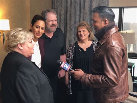 Kerri Kasem Wallpaper