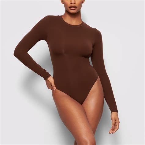 Fits Everybody Long Sleeve Crew Neck Bodysuit - Cocoa | SKIMS