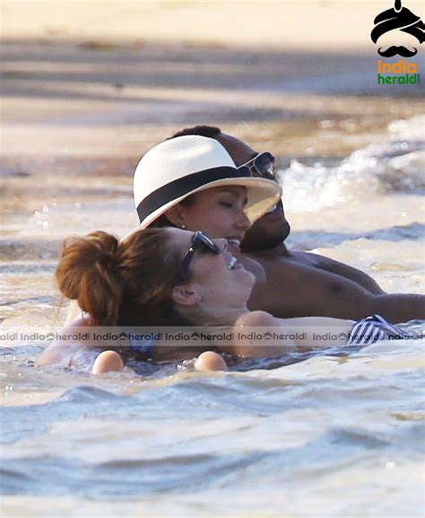 Jessica Alba Spotted in Bikini at Caribbean Beaches Set 3
