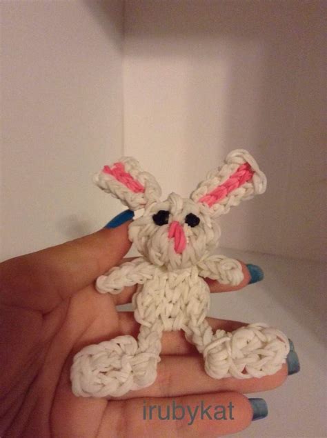 Rainbow loom bunny | Crafty Amino