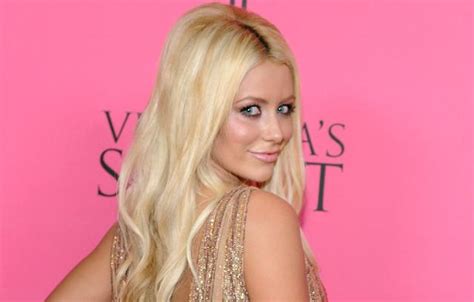 What Is Aubrey ODays Net Worth? How The Singer Made Millions