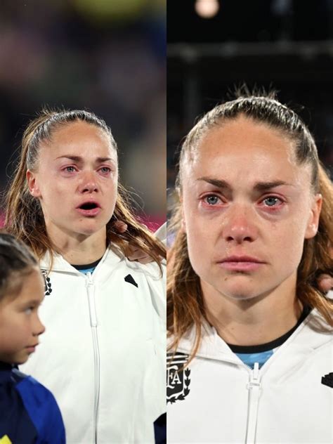 Entre lagrimas, Banini se retiró de la Selección Argentina - El Esquiu