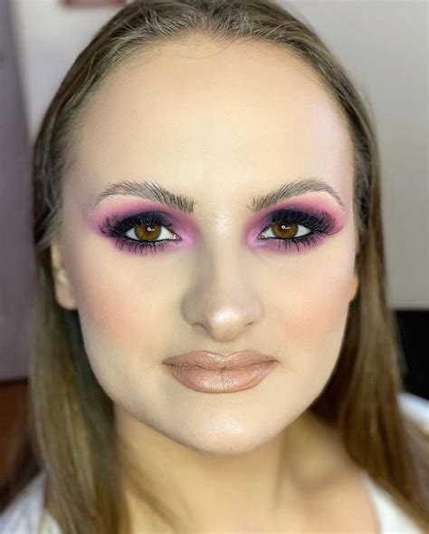 Local makeup artist near me : r/BadMUAs