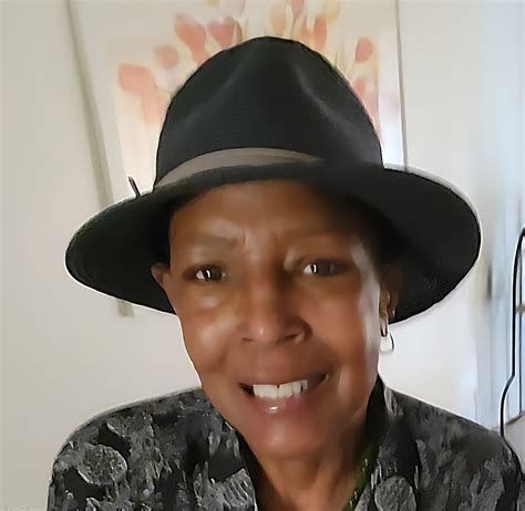 Search Results and Records for Dorothy Harris 15