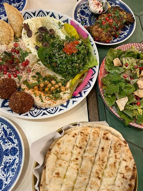#mezze #middleeastern #lebanese | Pretty food, Food inspiration, I love
