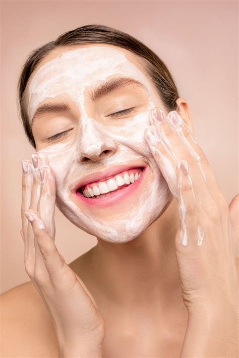 3 Tips To Avoid Dry Flaky Skin | Michael's Chemist Blog