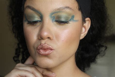 Avant Cleopatra | Scrolller